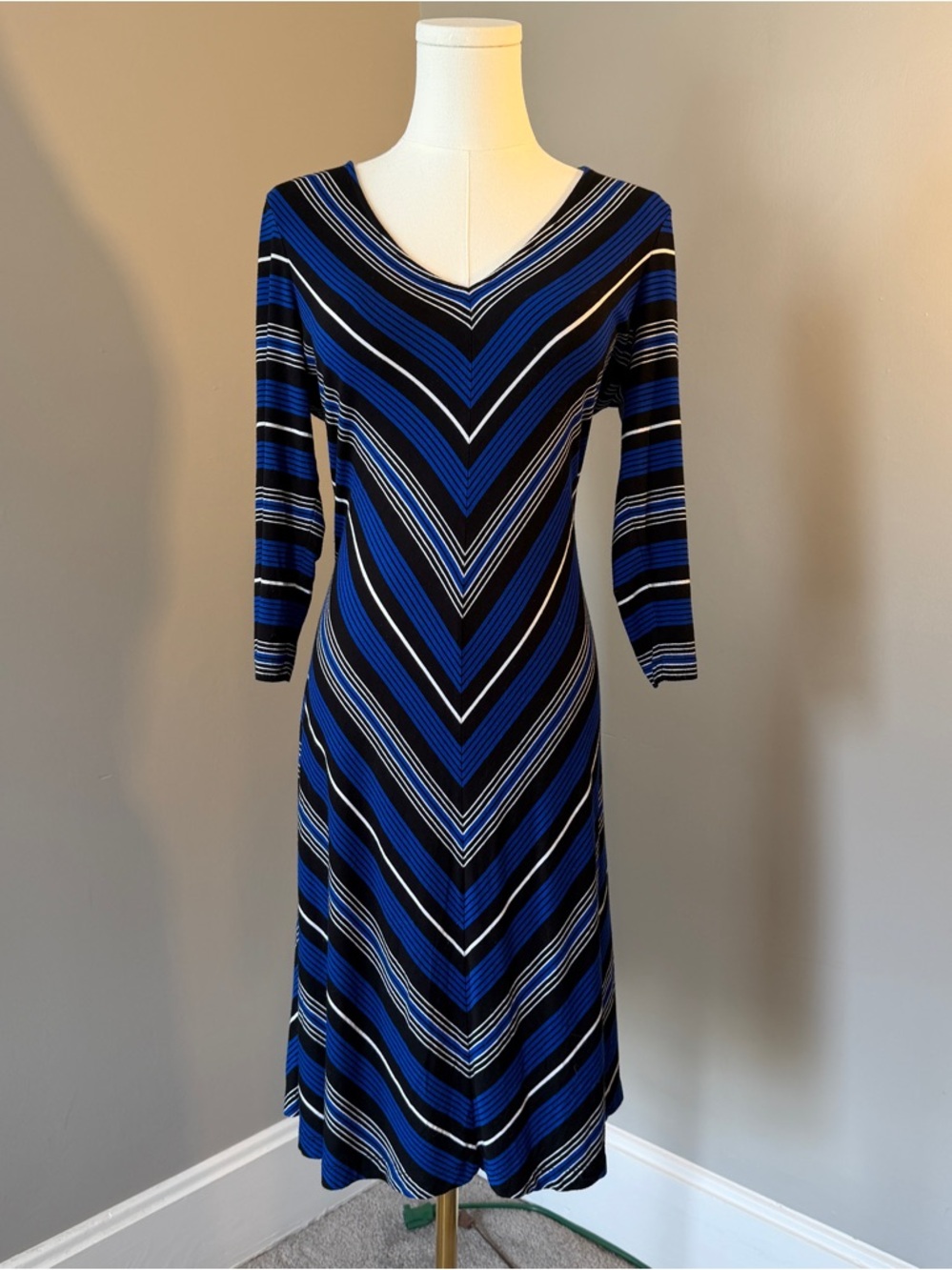 Calvin Klein Blue and Black Chevron-Striped Long Sleeve Midi Dress